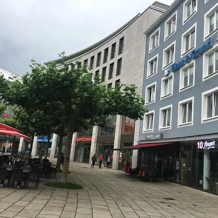 Kwatera prywatna Ferienwohnung Waffel Cafe Zentral Kassel