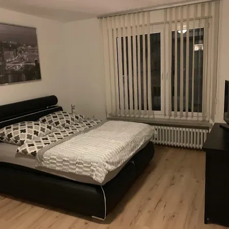 Ferienwohnung Waffel Cafe Zentral Kwatera prywatna