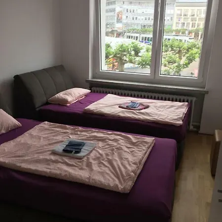 Ferienwohnung Waffel Cafe Zentral Kwatera prywatna